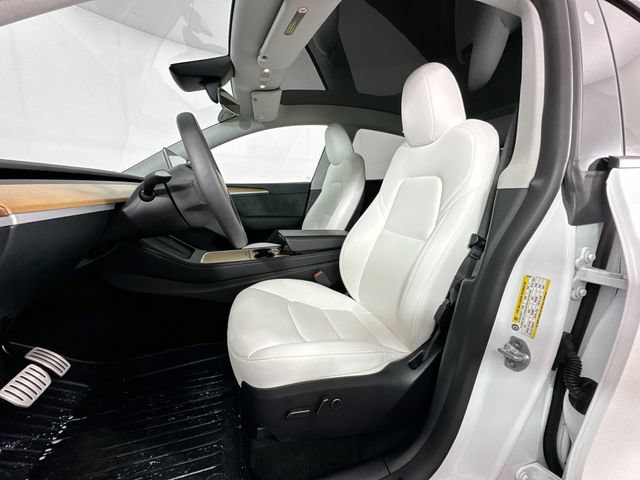 Used 2024 Tesla Model Y Performance AWD/4WD image 4