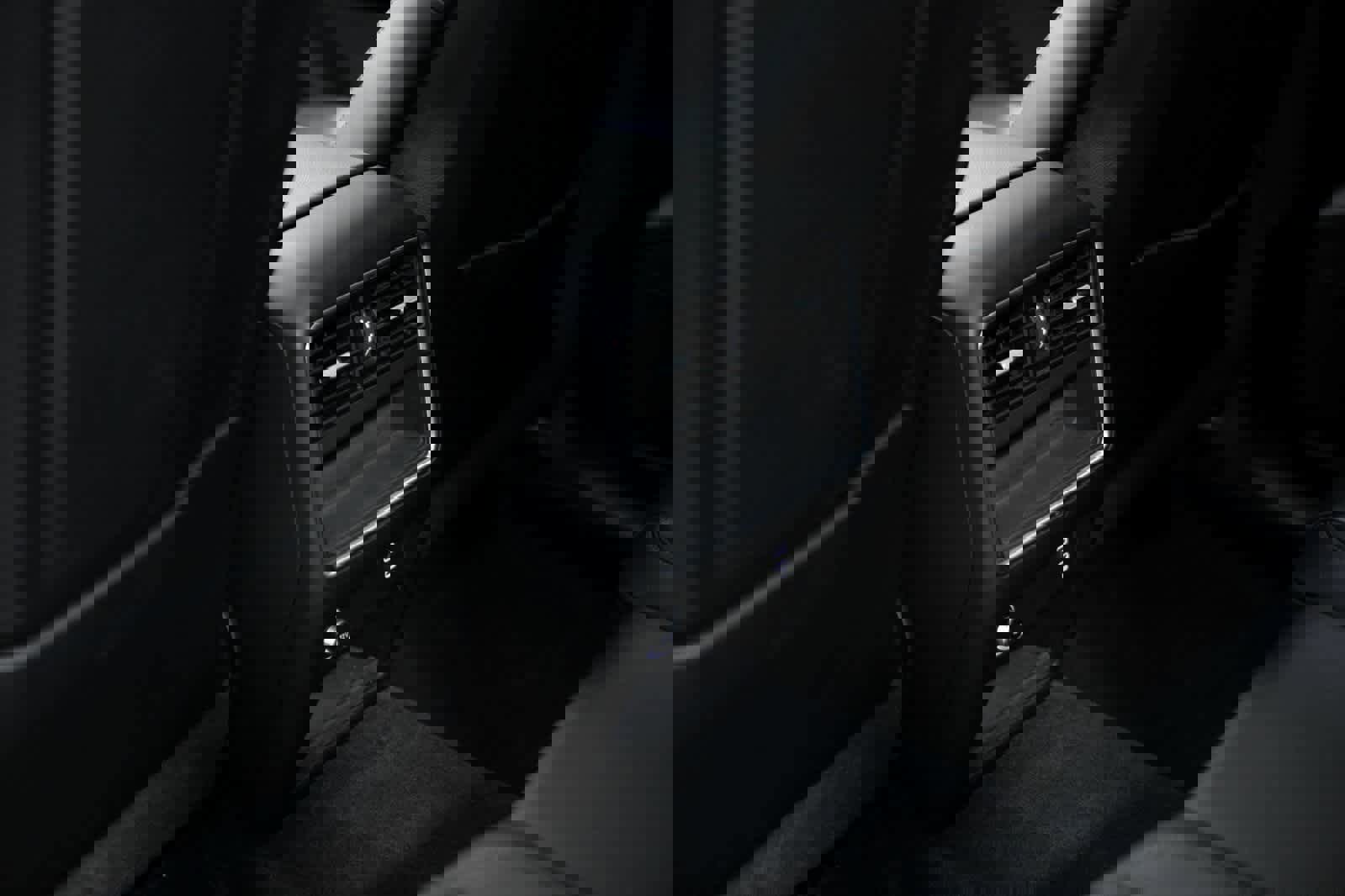 Certified 2023 Porsche Cayenne Platinum Edition w/ Assistance Package image 27