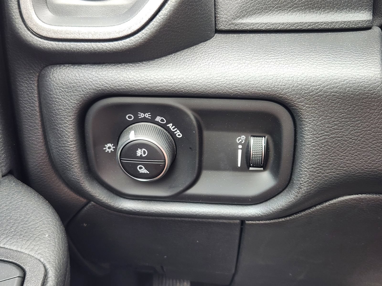 New 2025 RAM 3500 Tradesman RWD image 19