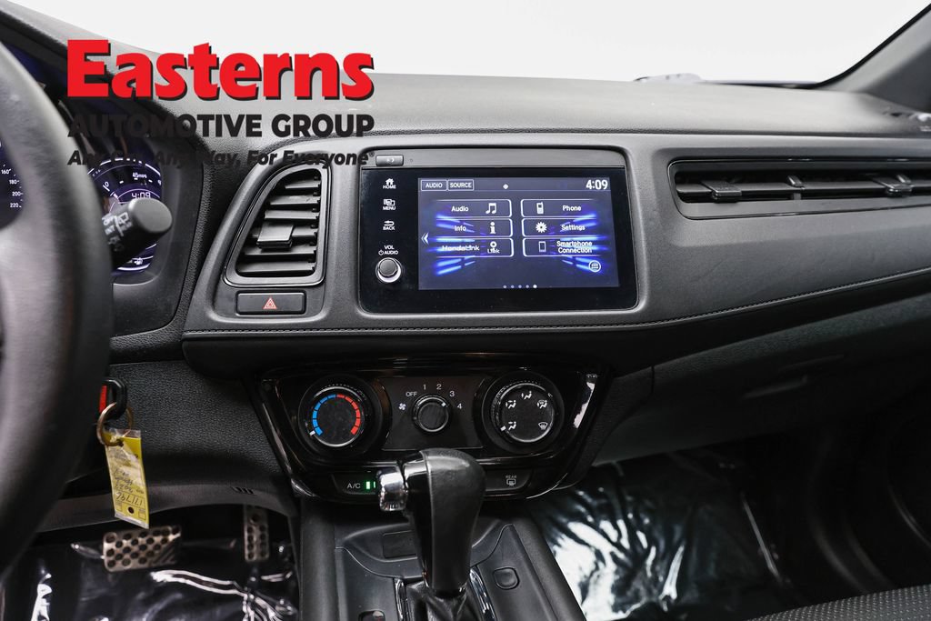 Used 2022 Honda HR-V Sport image 12