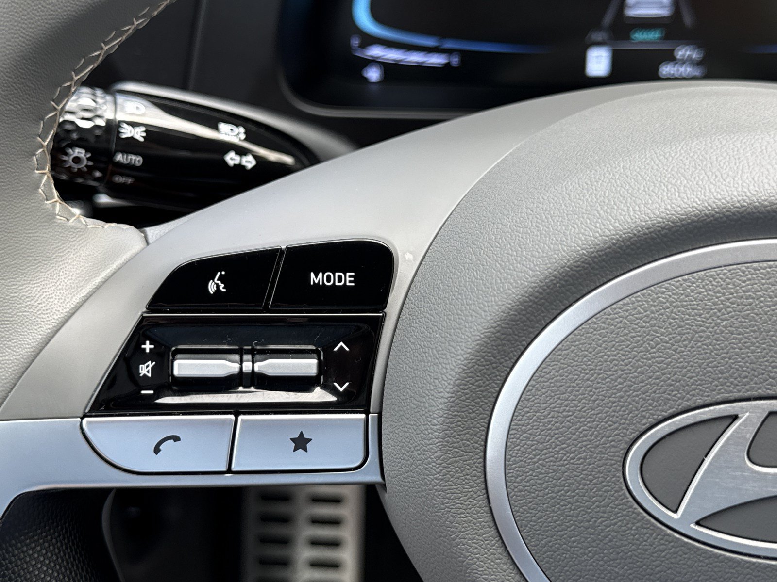 Certified 2026 Hyundai Elantra Sport FWD image 20