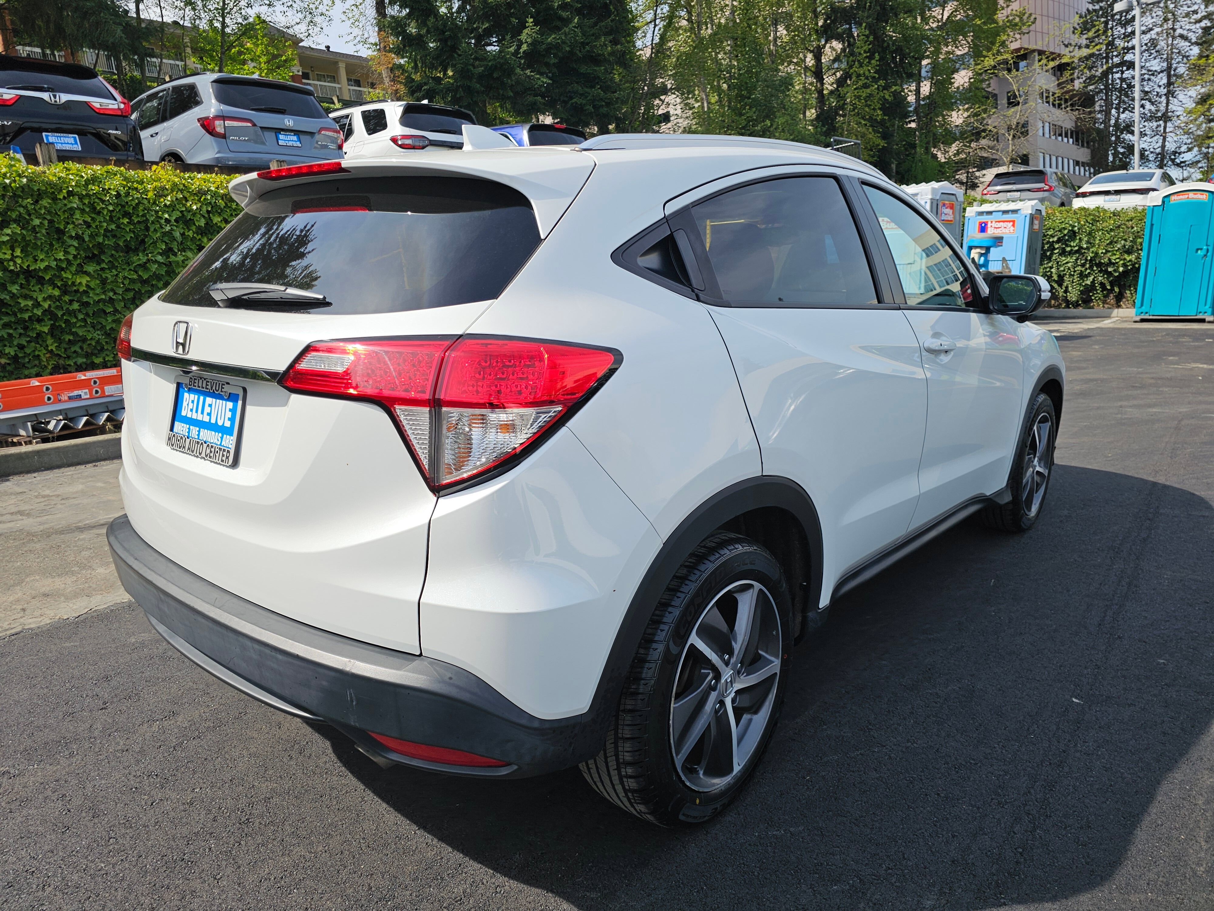 Used 2021 Honda HR-V EX-L image 7