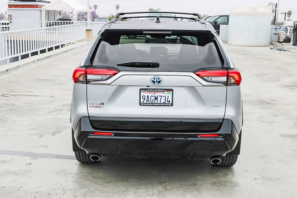Used 2022 Toyota RAV4 XSE w/ Weather Package AWD/4WD image 7