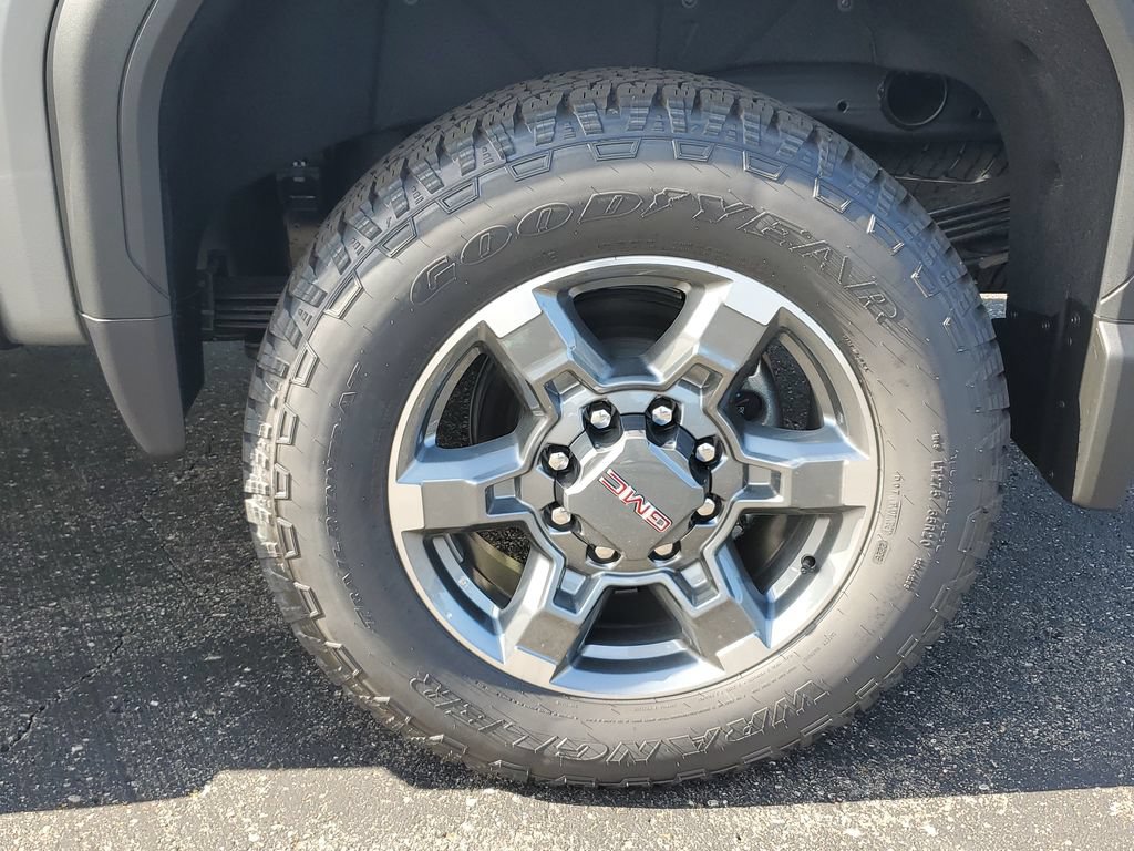 New 2026 GMC Sierra 2500 SLE w/ SLE Value Package; AWD/4WD image 6