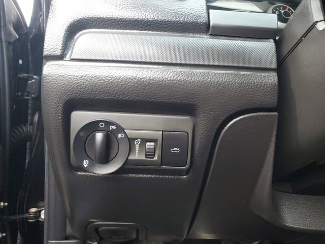 Used 2009 Ford Fusion SE image 18