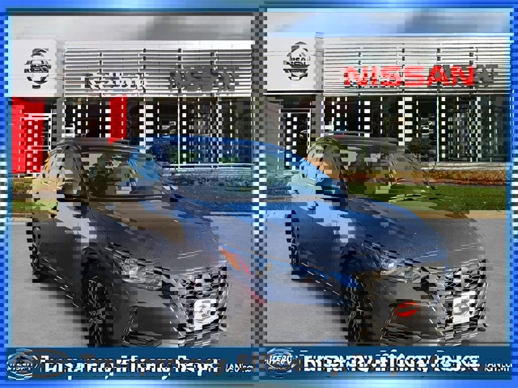 Used 2023 Nissan Sentra SV image 1