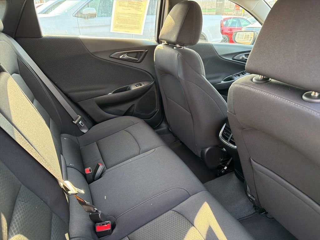 Used 2024 Chevrolet Malibu LT w/ Midnight Edition FWD image 13