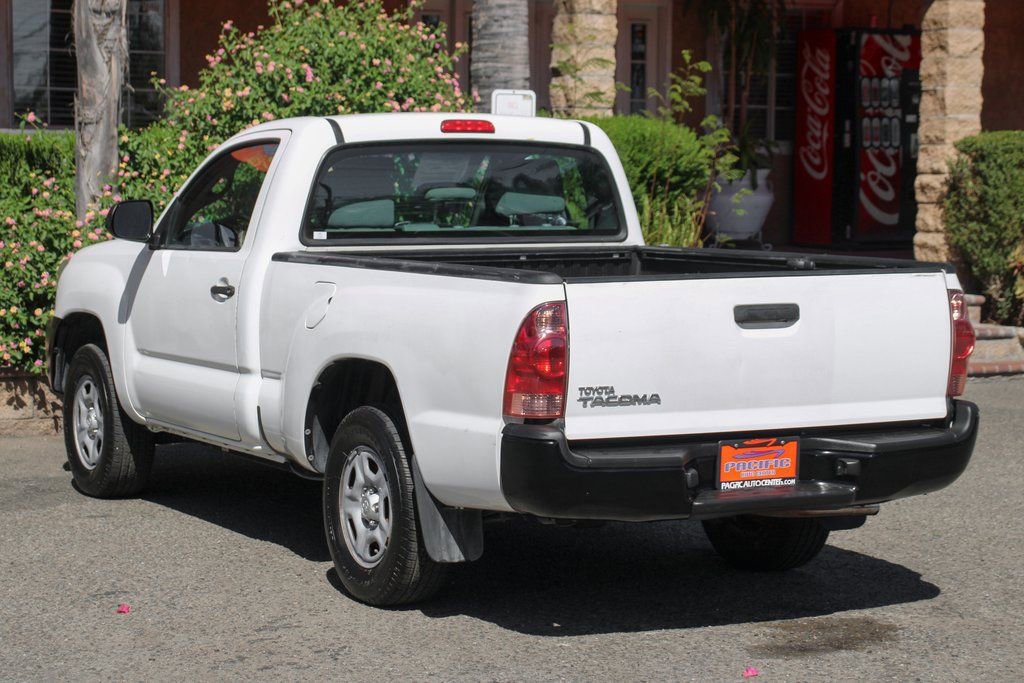 Used 2013 Toyota Tacoma 2WD Regular Cab image 6
