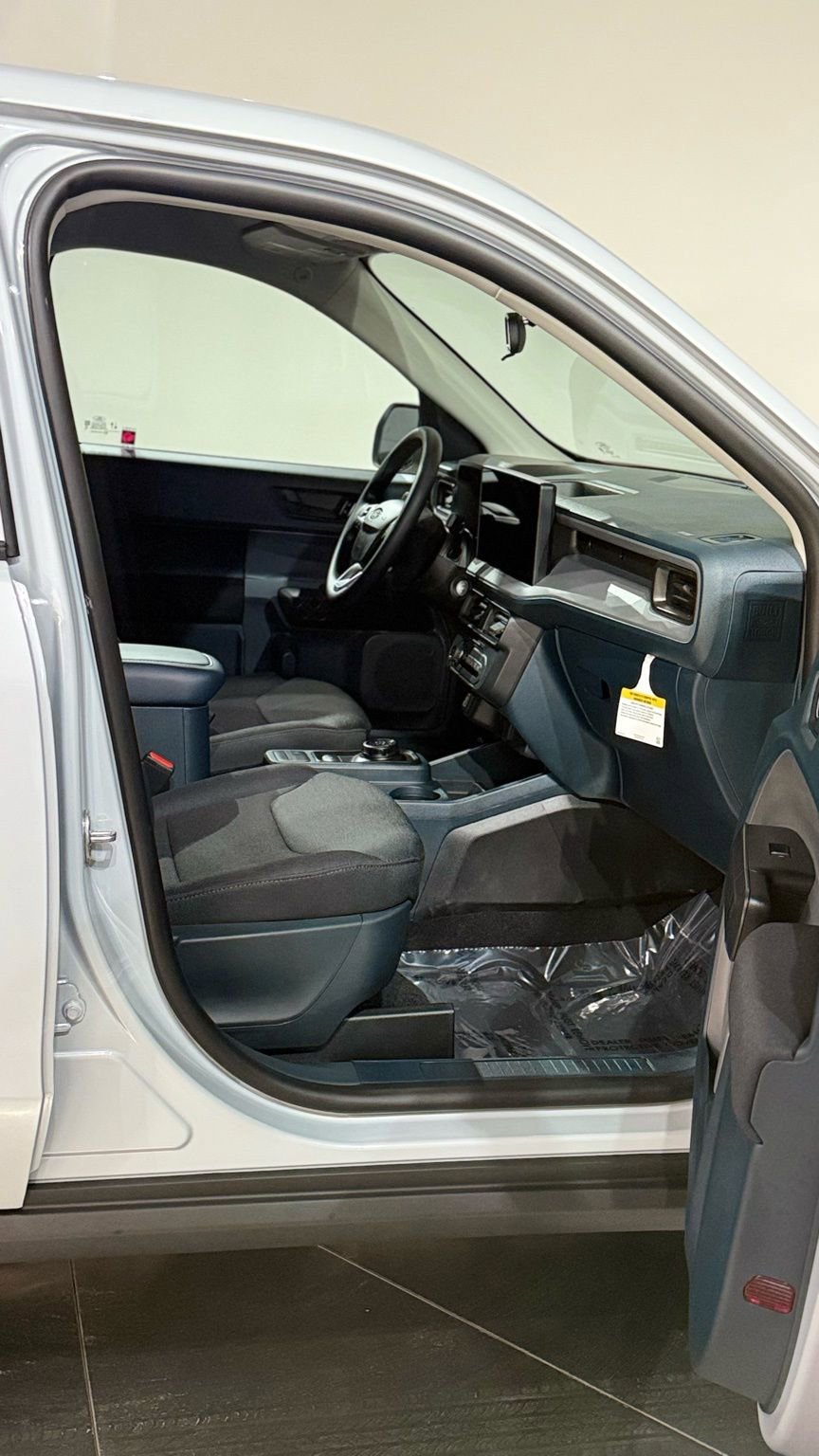 New 2026 Ford Maverick XL w/ Equipment Group 101A image 44