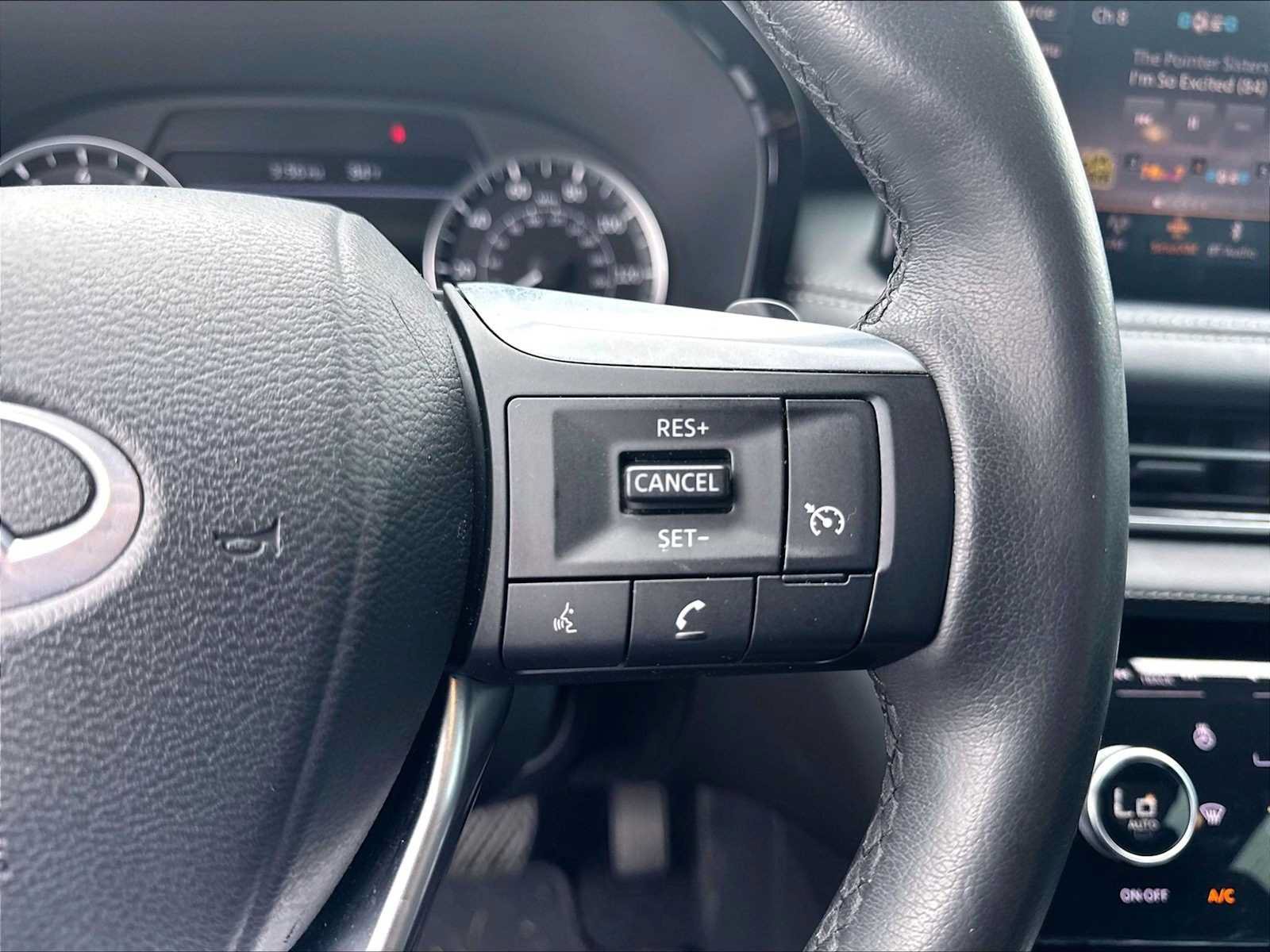 Used 2024 INFINITI QX60 Pure FWD image 21