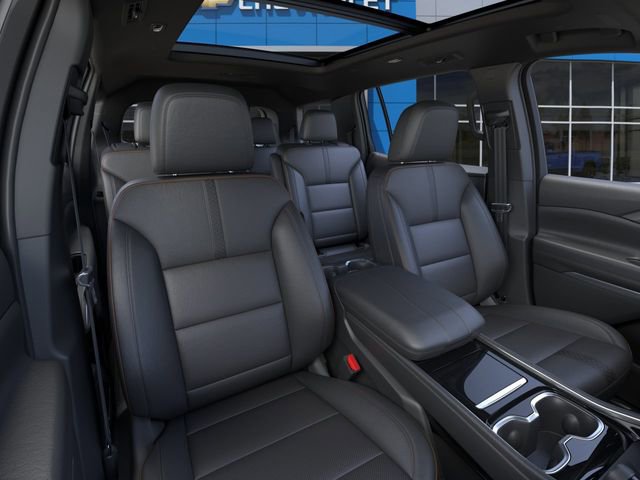 New 2026 Chevrolet Traverse High Country image 16