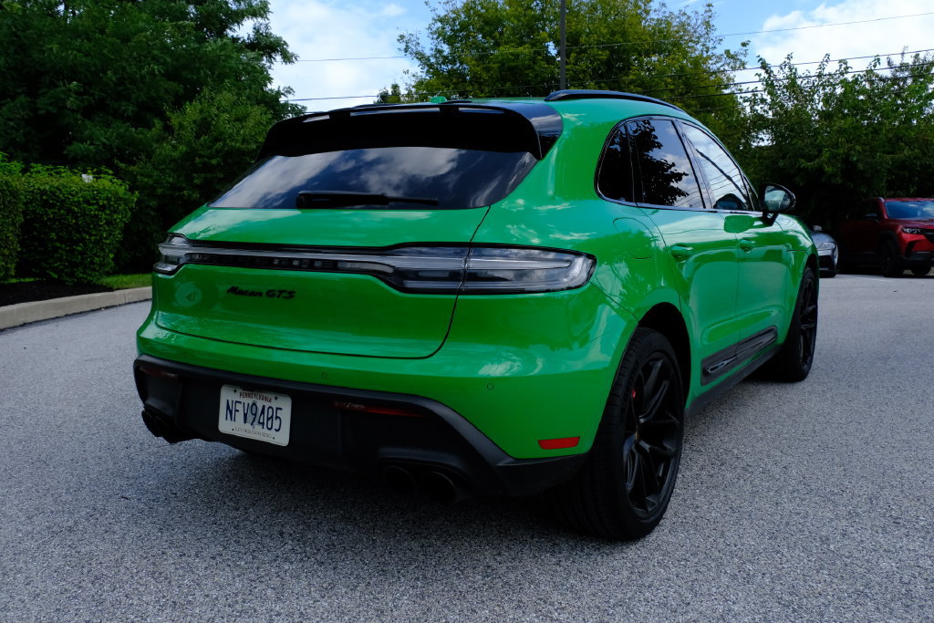 Used 2023 Porsche Macan GTS AWD/4WD image 3