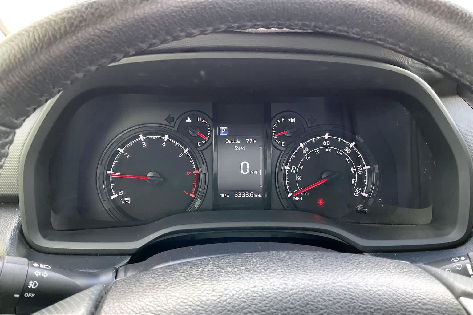 Used 2022 Toyota 4Runner SR5 Premium AWD/4WD image 17