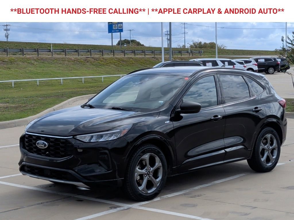 Used 2023 Ford Escape ST-Line image 3