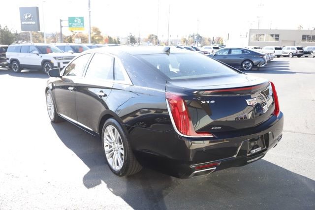 Used 2019 Cadillac XTS Luxury w/ Driver Awareness Package image 5