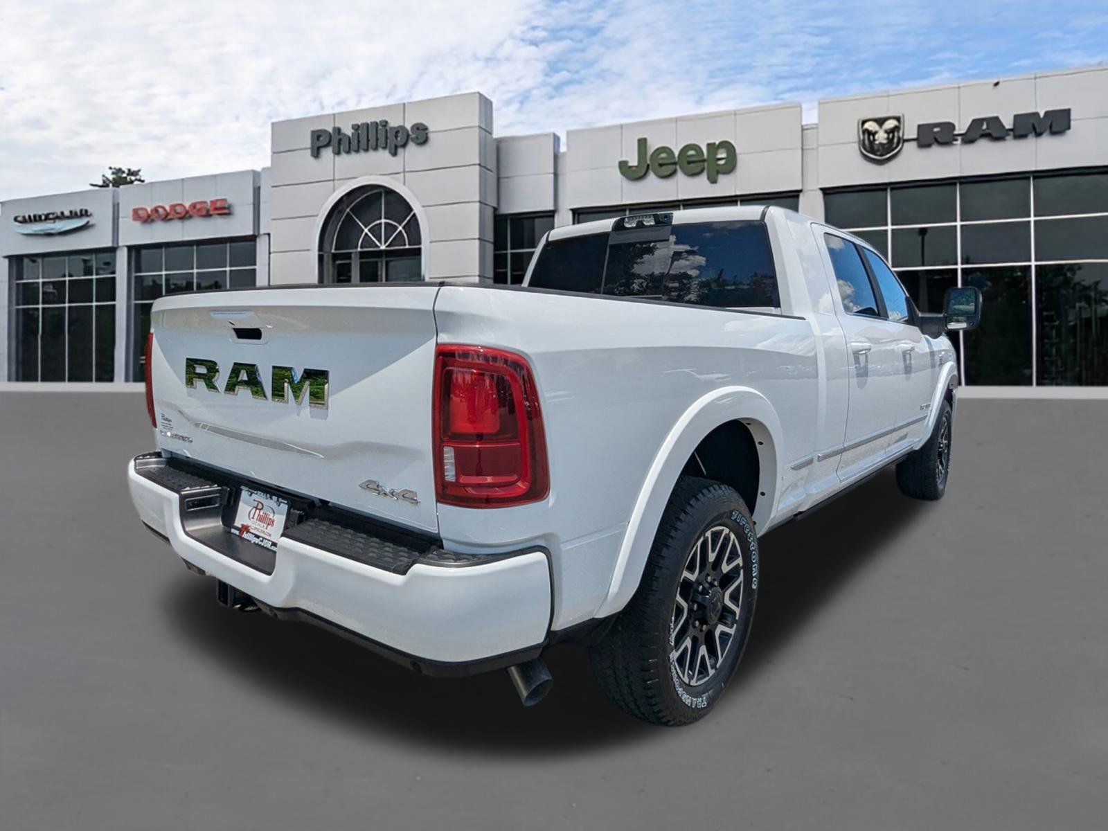New 2025 RAM 2500 Limited image 3