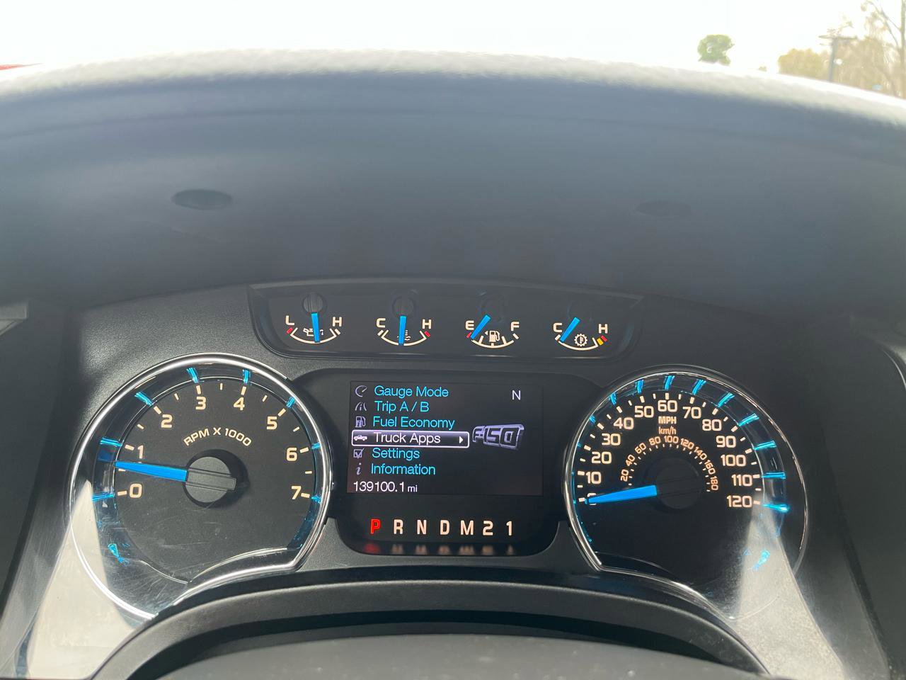 Used 2013 Ford F150 XLT w/ XLT Chrome Pkg image 13