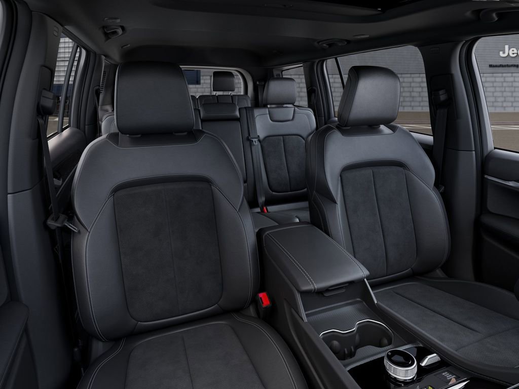 New 2026 Jeep Grand Cherokee L 4WD image 17