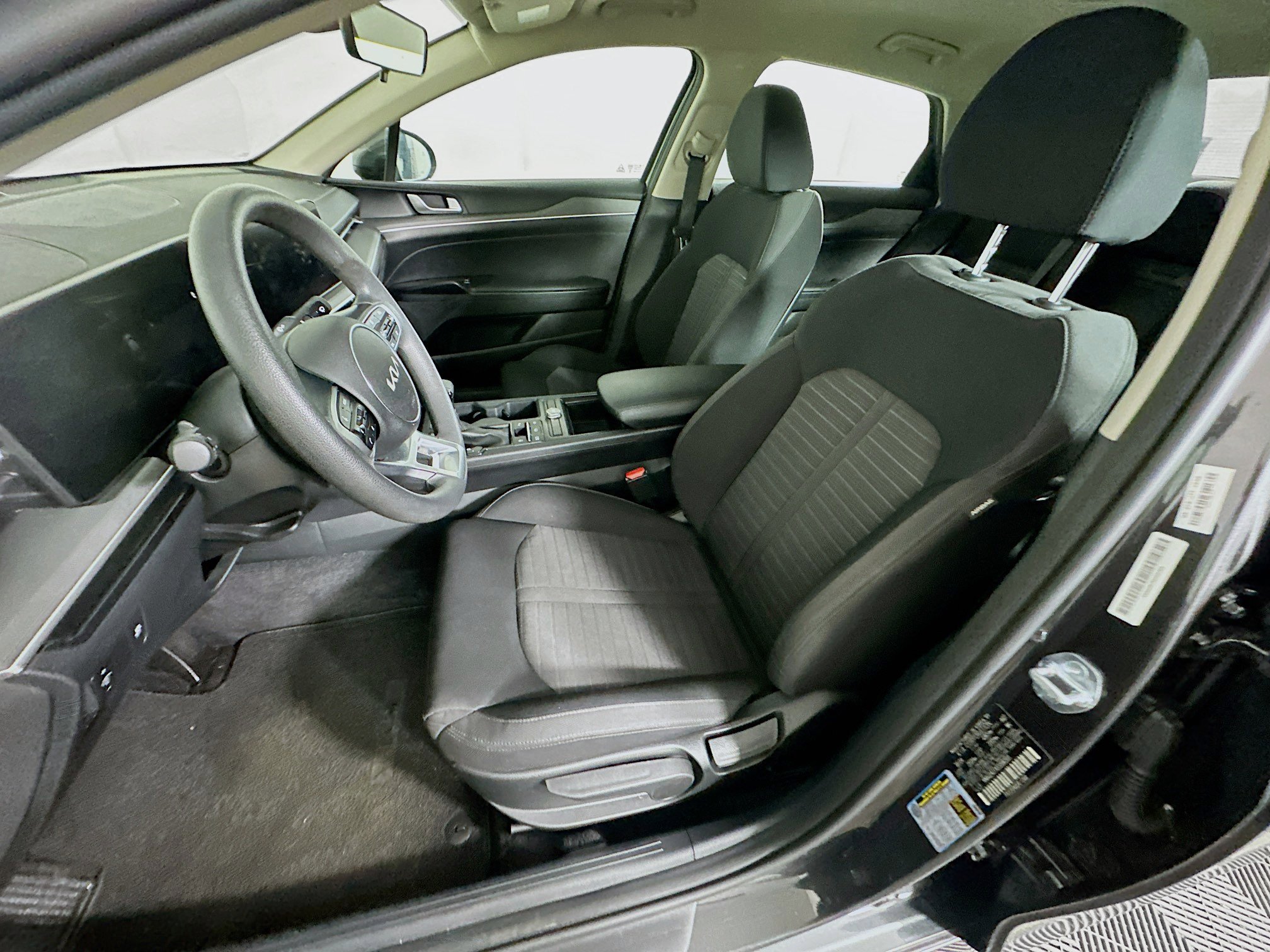 Used 2025 Kia K5 LXS image 13