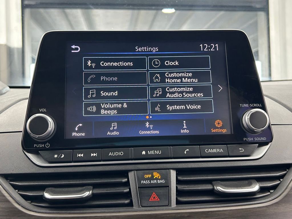 Used 2024 Nissan Altima 2.5 SV image 18