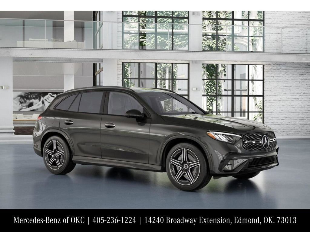 Used 2026 Mercedes-Benz GLC 300 4MATIC image 12