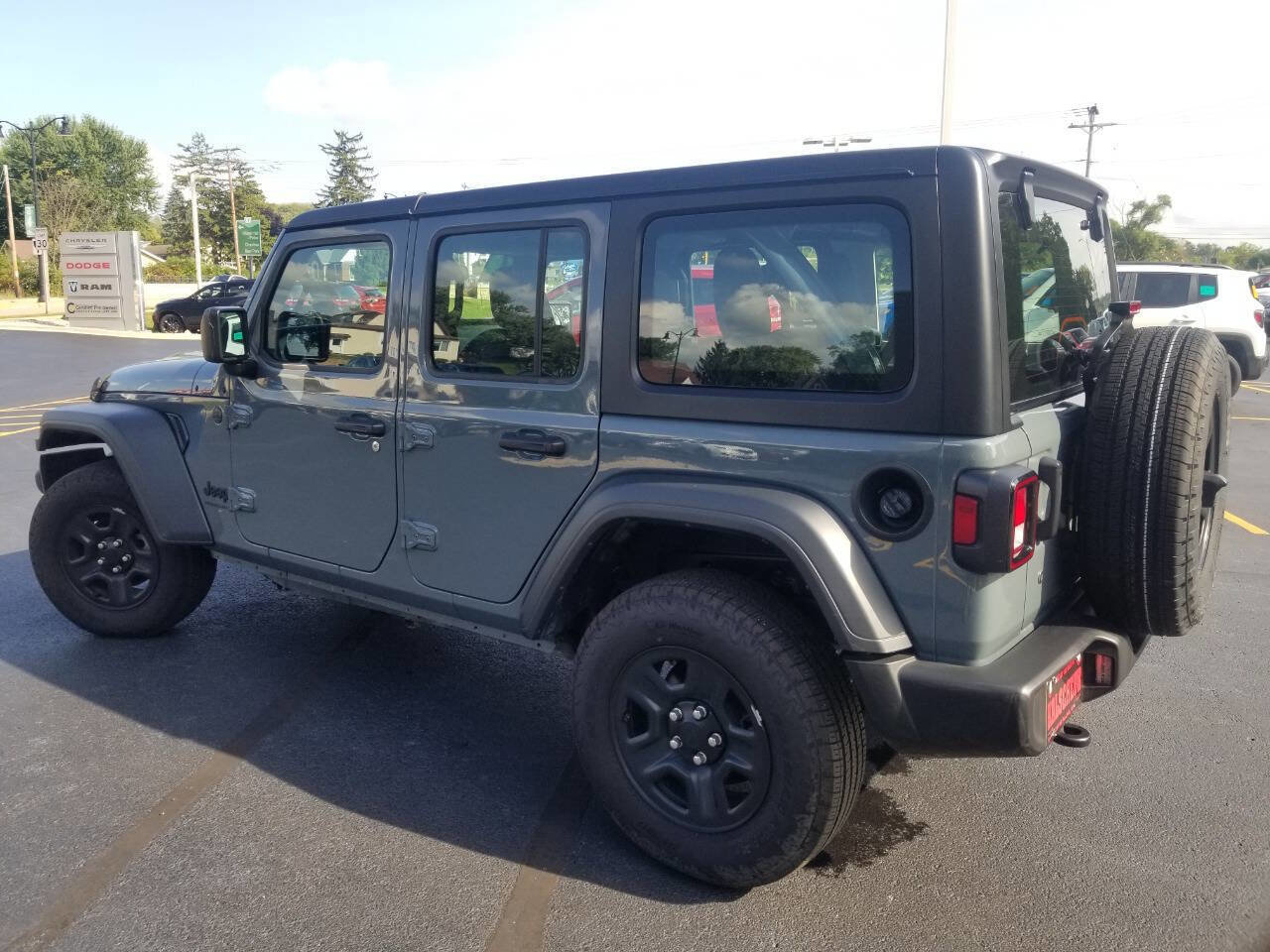 Certified 2024 Jeep Wrangler Unlimited Sport image 5