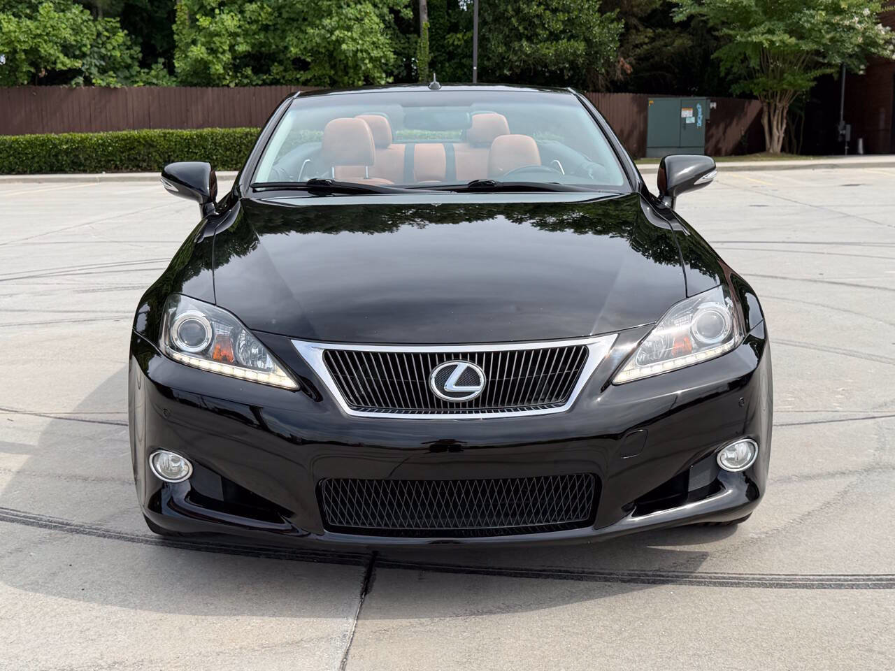 Used 2011 Lexus IS 250C w/ Luxury Pkg RWD image 24