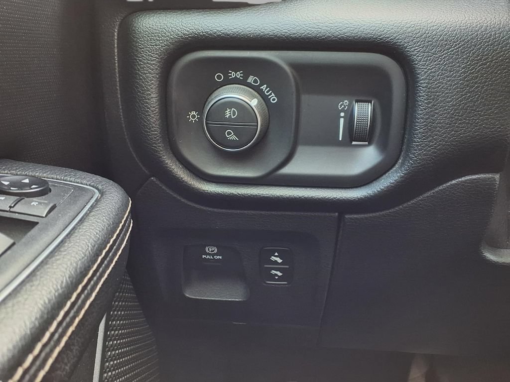 Used 2020 RAM 1500 Rebel w/ Rebel Level 1 Equipment Group AWD/4WD image 16