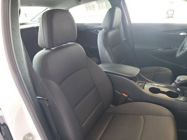 Certified 2024 Chevrolet Malibu RS image 17