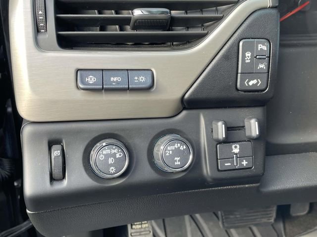 Used 2018 GMC Yukon Denali w/ Open Road Package image 19