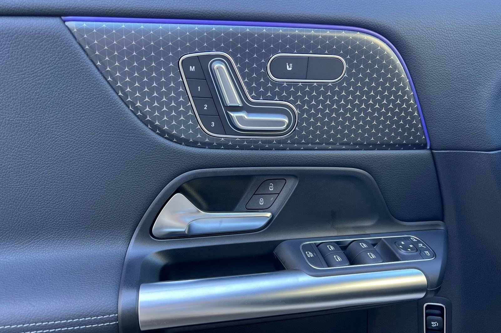 Used 2026 Mercedes-Benz GLA 250 image 12