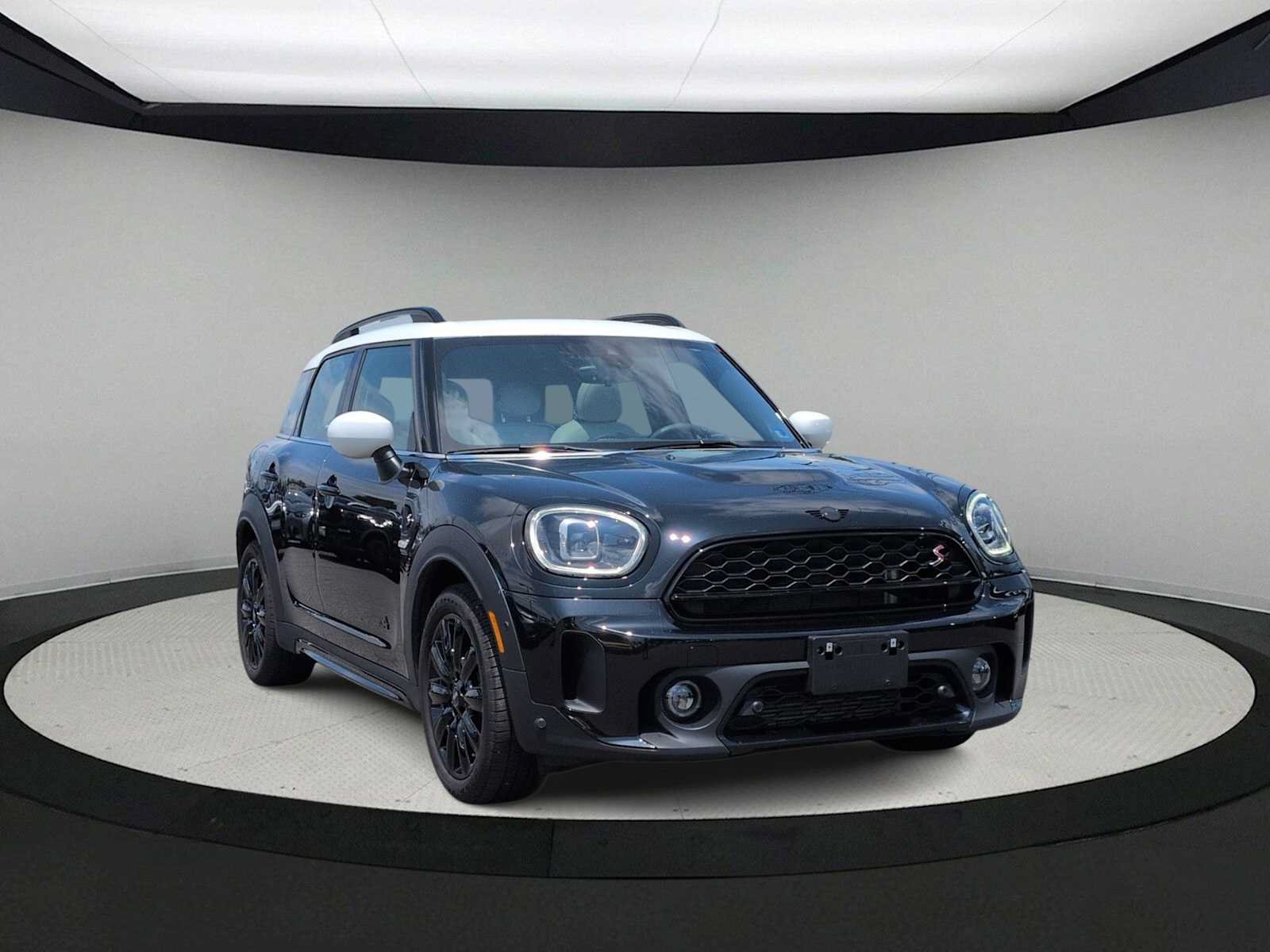 Certified 2023 MINI Cooper Countryman S AWD/4WD image 2