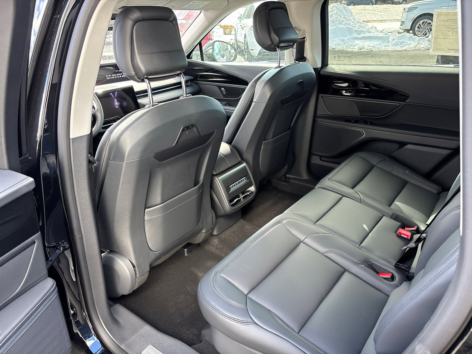 New 2026 Lincoln Nautilus Premier AWD/4WD image 27