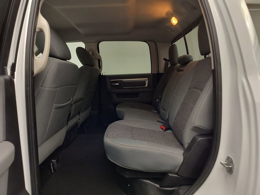 Used 2016 RAM 3500 SLT AWD/4WD image 11