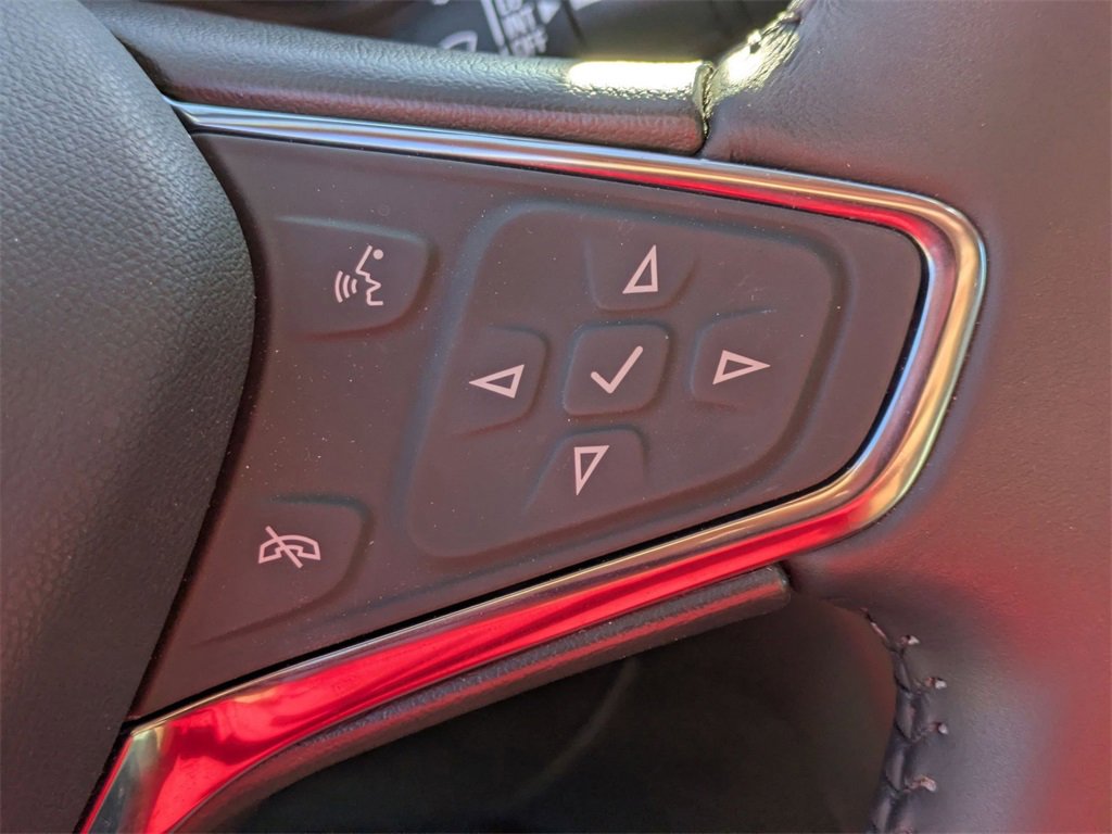 Used 2021 Chevrolet Equinox Premier image 20