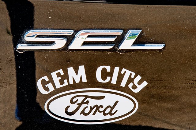 Used 2024 Ford Edge SEL AWD/4WD image 17