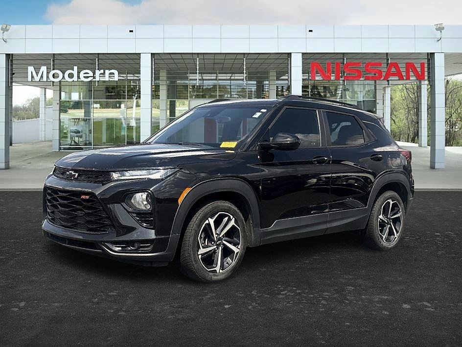 Used 2022 Chevrolet TrailBlazer RS FWD image 1