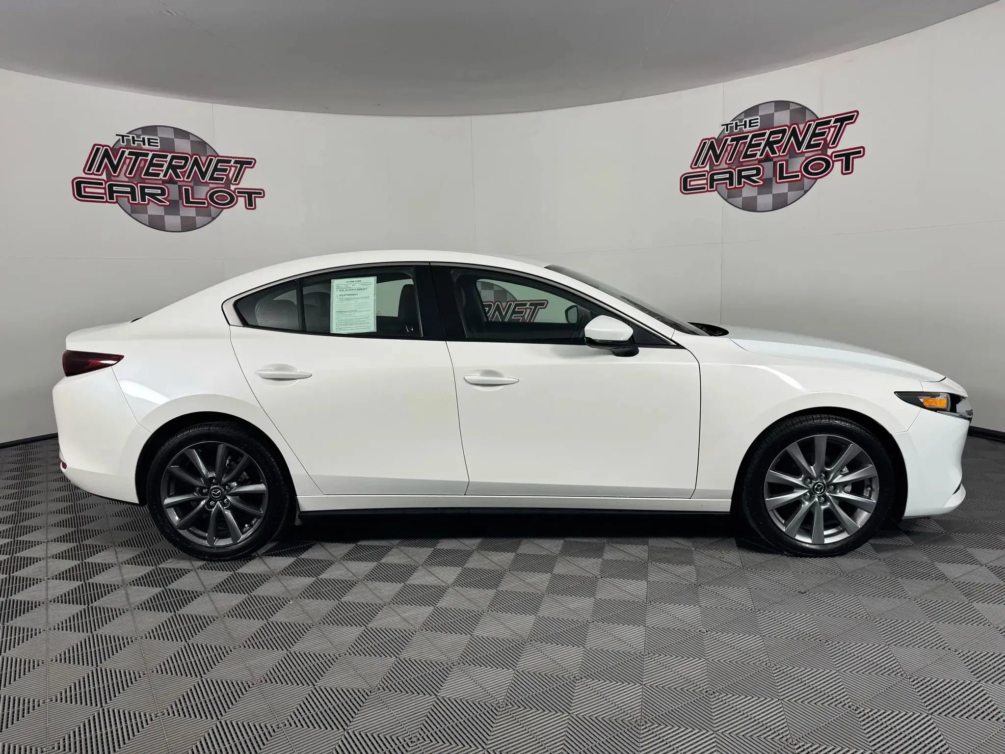 Used 2023 MAZDA MAZDA3 s FWD image 8