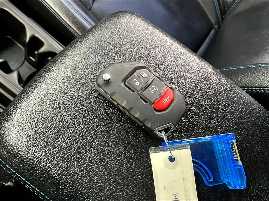 Used 2024 Jeep Wrangler Unlimited Sahara w/ Safety Group image 28