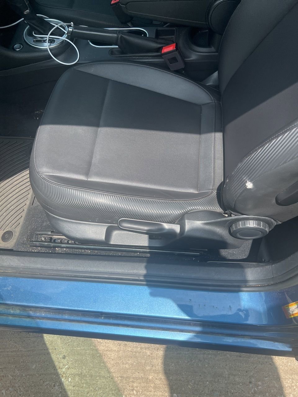 Used 2018 Volkswagen Beetle 2.0T S FWD image 10