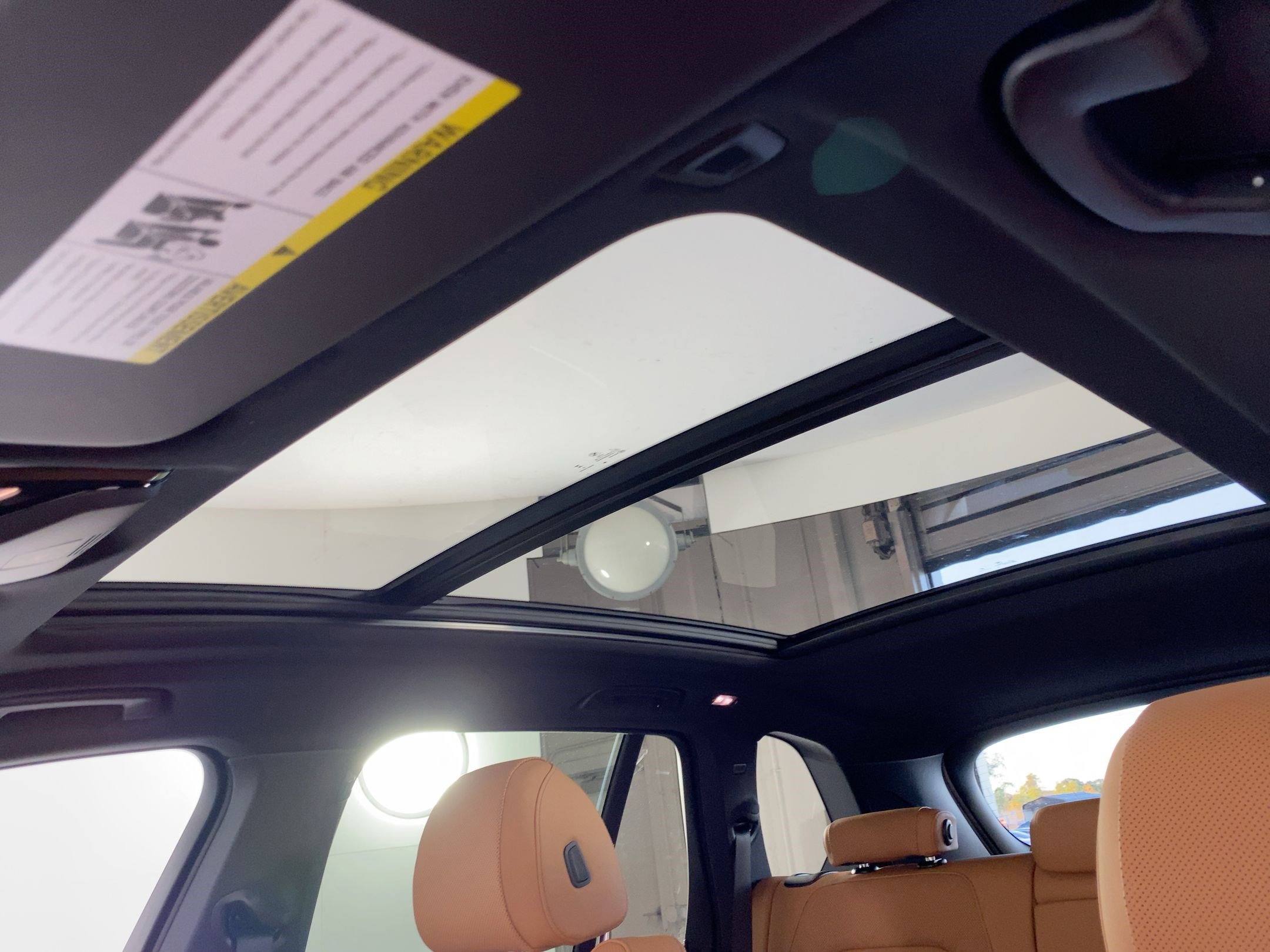 Used 2026 BMW X5 sDrive40i w/ Premium Package image 12