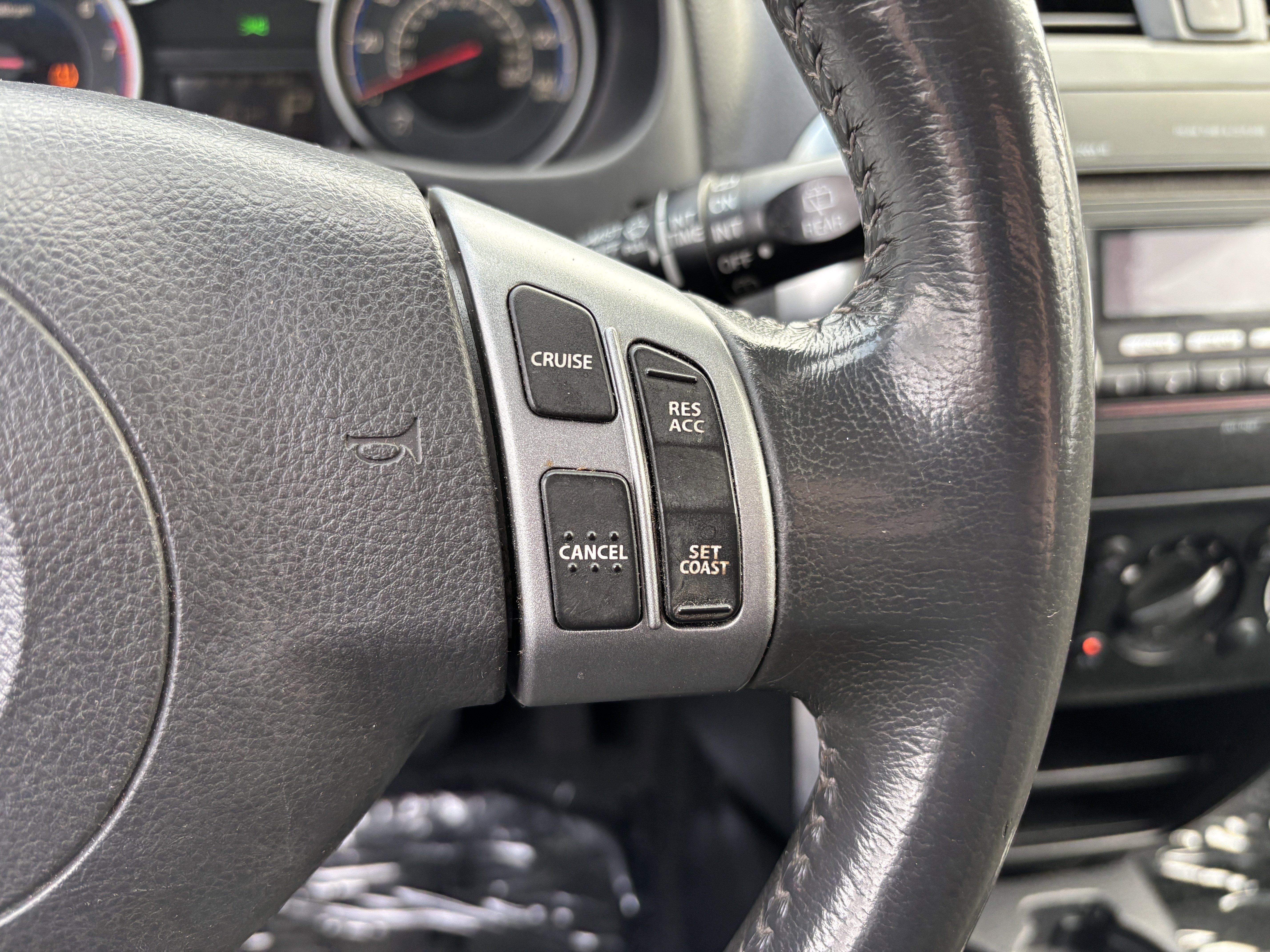 Used 2010 Suzuki SX4 AWD Hatchback image 24