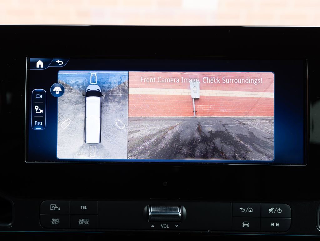 Used 2025 Mercedes-Benz Sprinter 2500 image 17