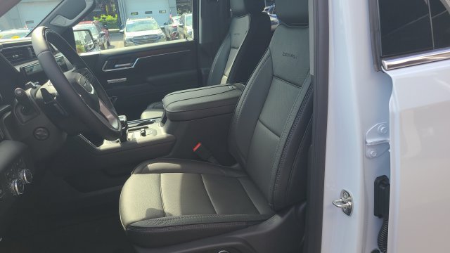 New 2026 GMC Sierra 1500 Denali AWD/4WD image 14