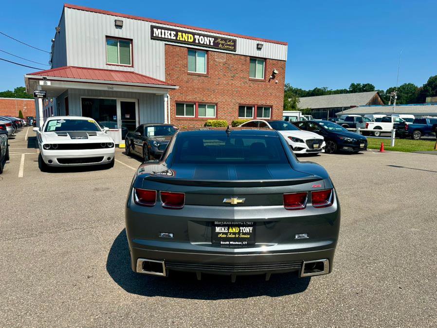 Used 2010 Chevrolet Camaro SS w/ LPO, Ground Effects Package image 2
