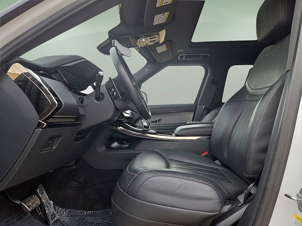 Used 2024 Land Rover Range Rover Sport Dynamic SE image 24