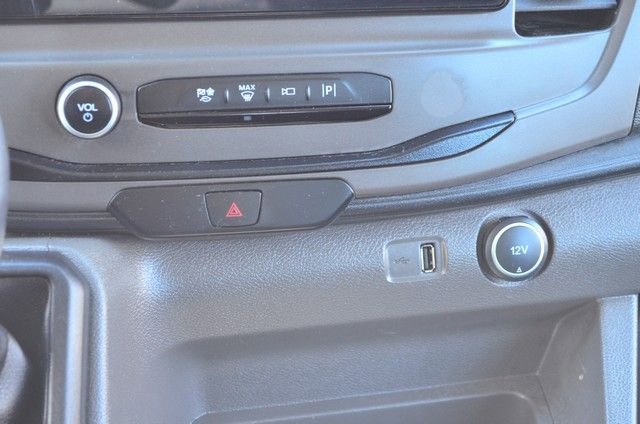 Used 2022 Ford Transit 350 XLT image 26