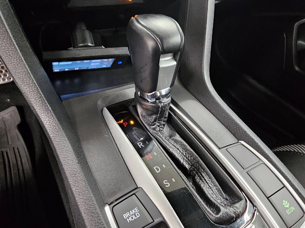 Used 2019 Honda Civic Sport image 16