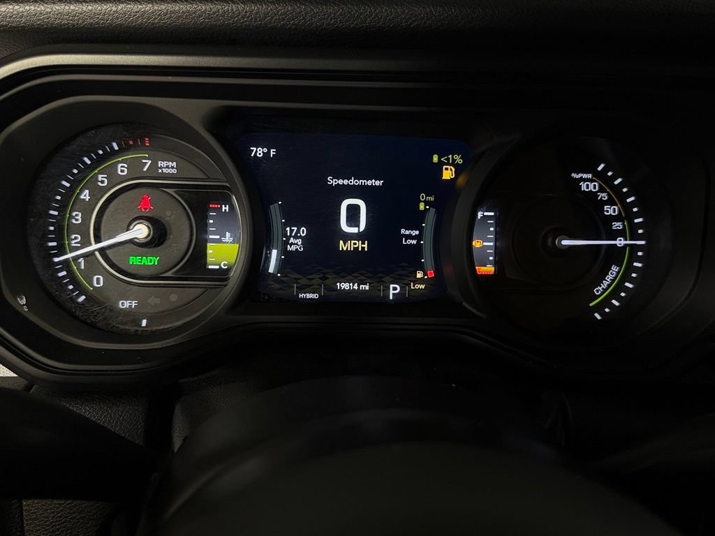 Used 2024 Jeep Wrangler Unlimited AWD/4WD image 14