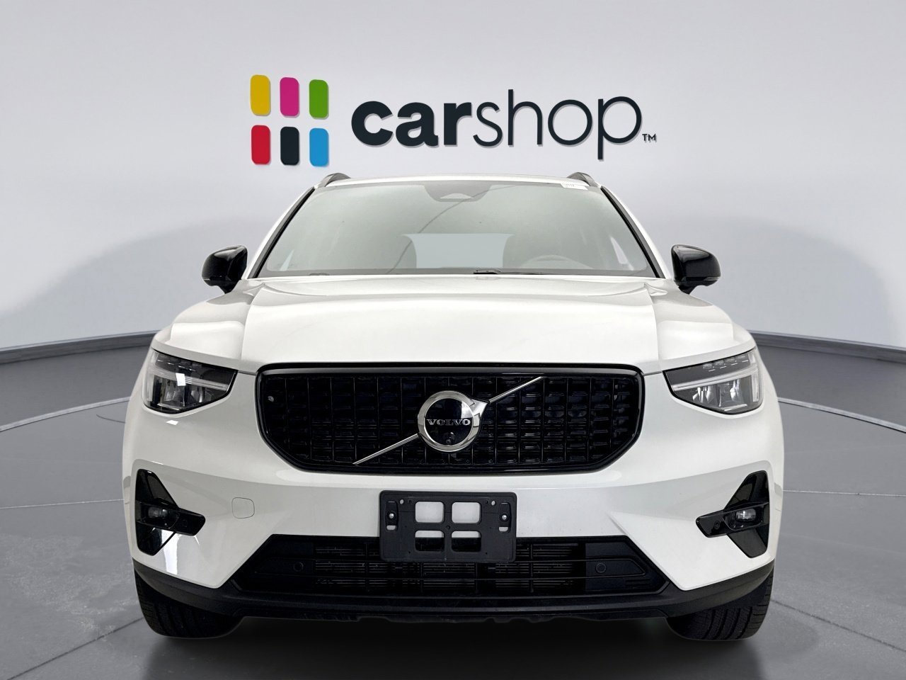 Used 2025 Volvo XC40 B5 Plus AWD/4WD image 8